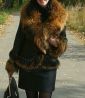Утепленная кожаная куртка с мехом лисы